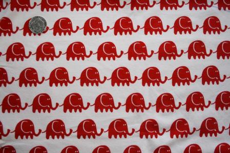 Röda elefanter på vit botten